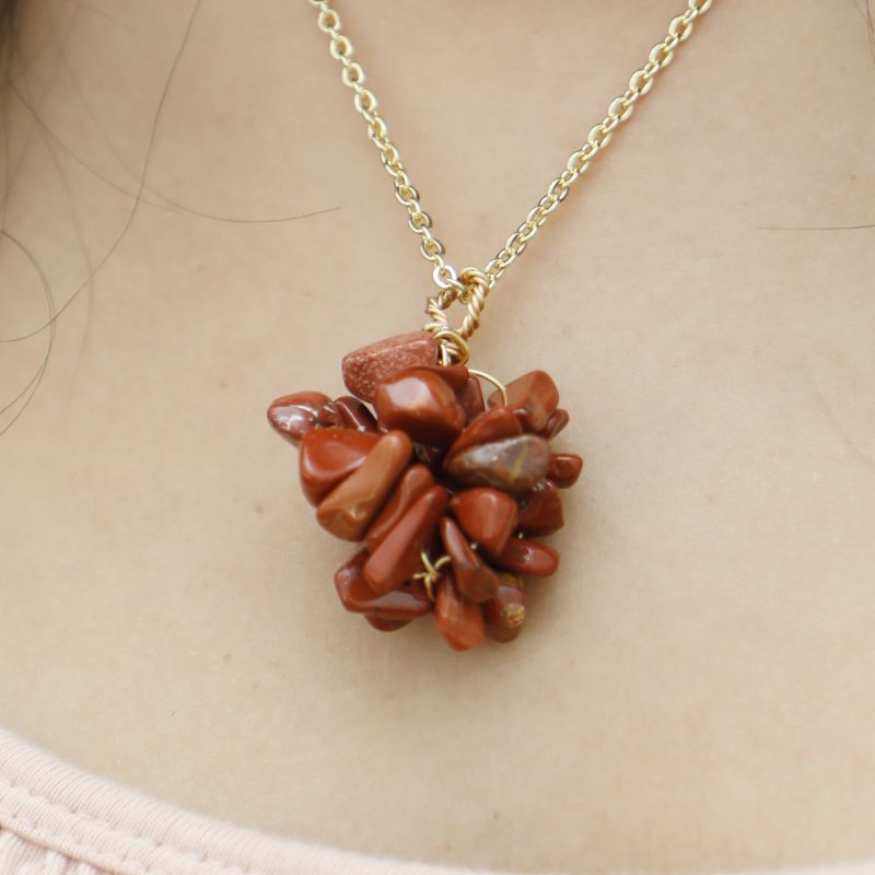 collier raisin jaspe rouge