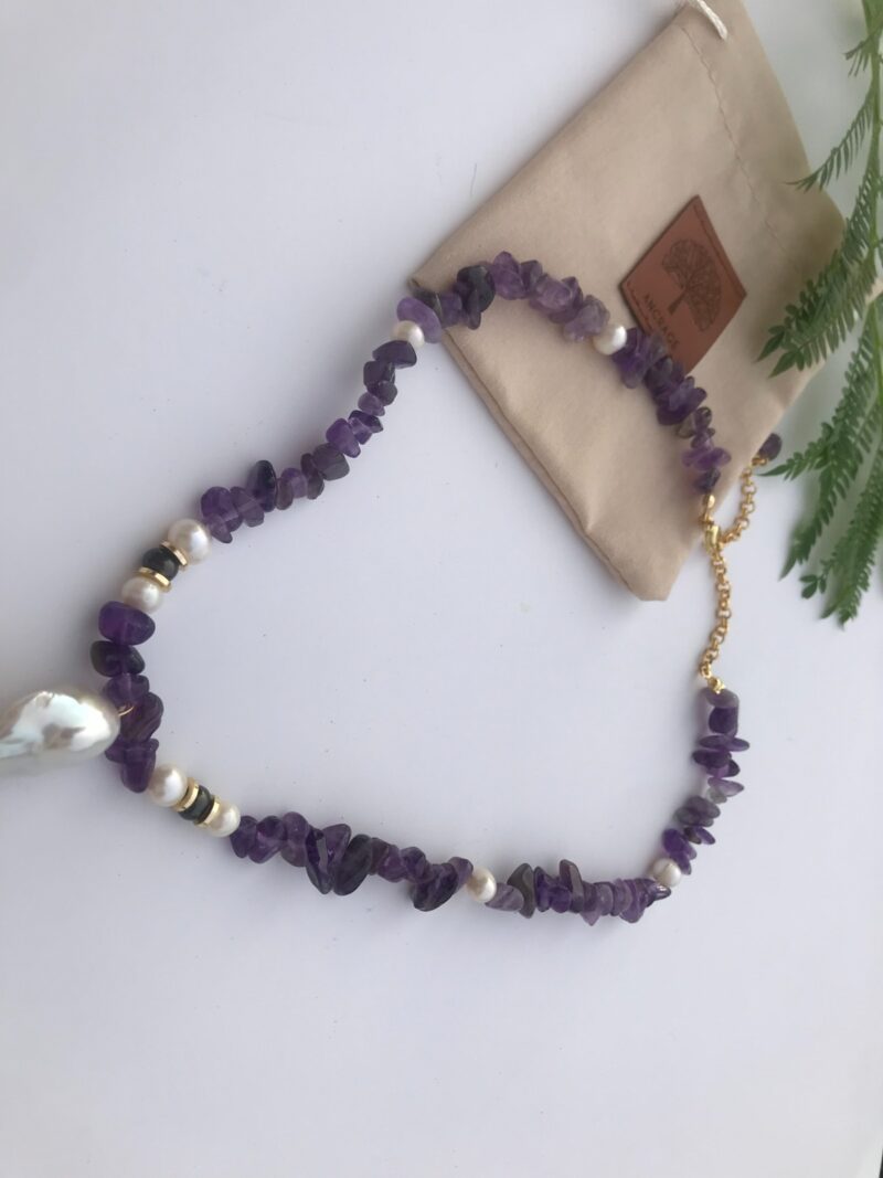 Le Collier de la Sérénité Contrastée